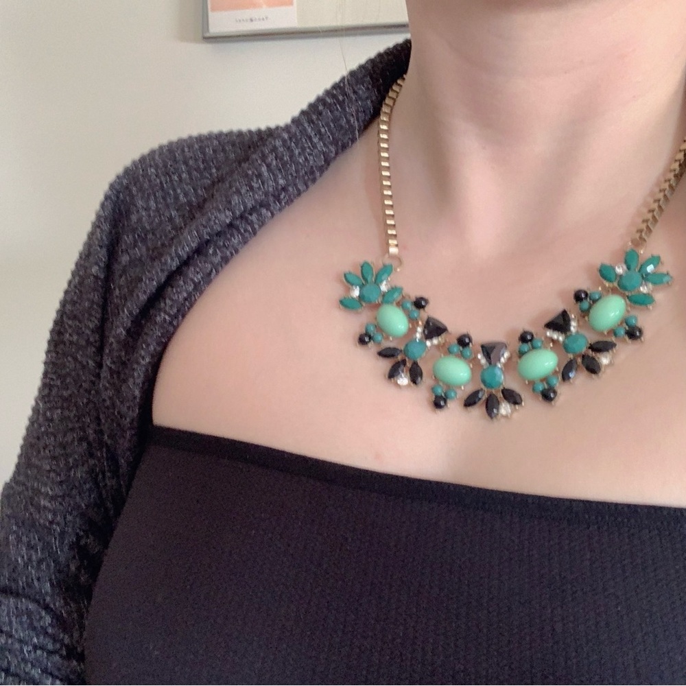Statement necklace